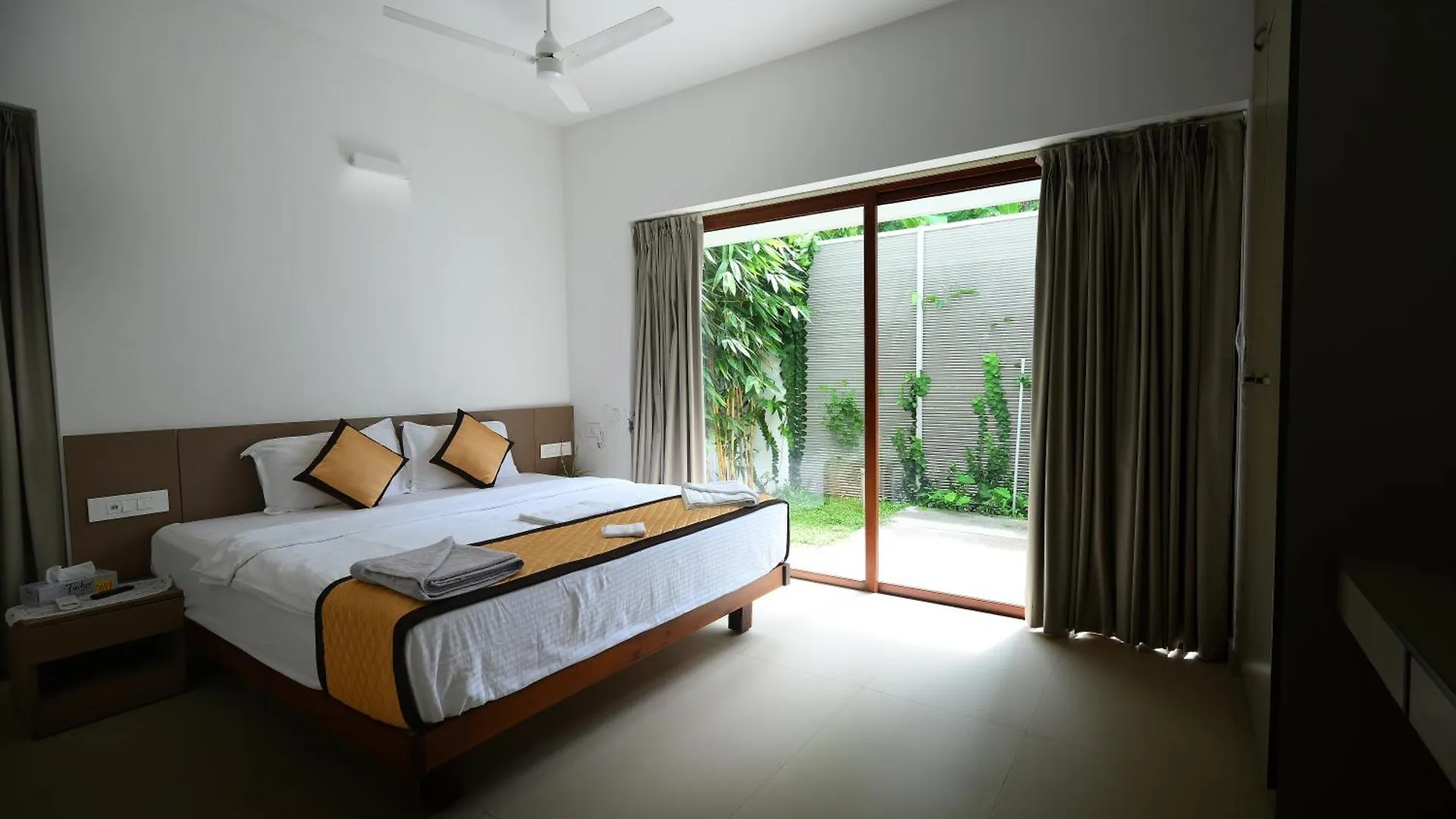 The Meadows Bed & Breakfast Varkala