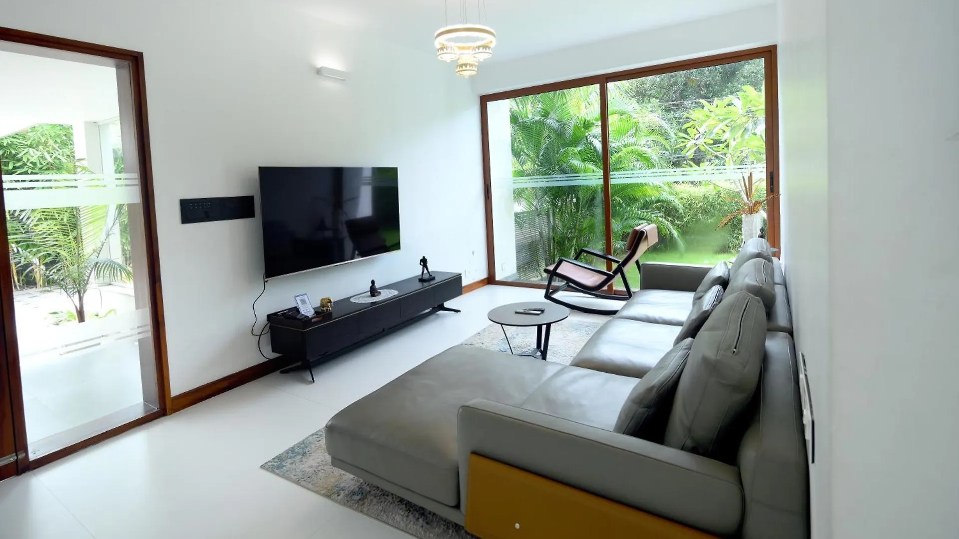 The Meadows Bed & Breakfast Varkala